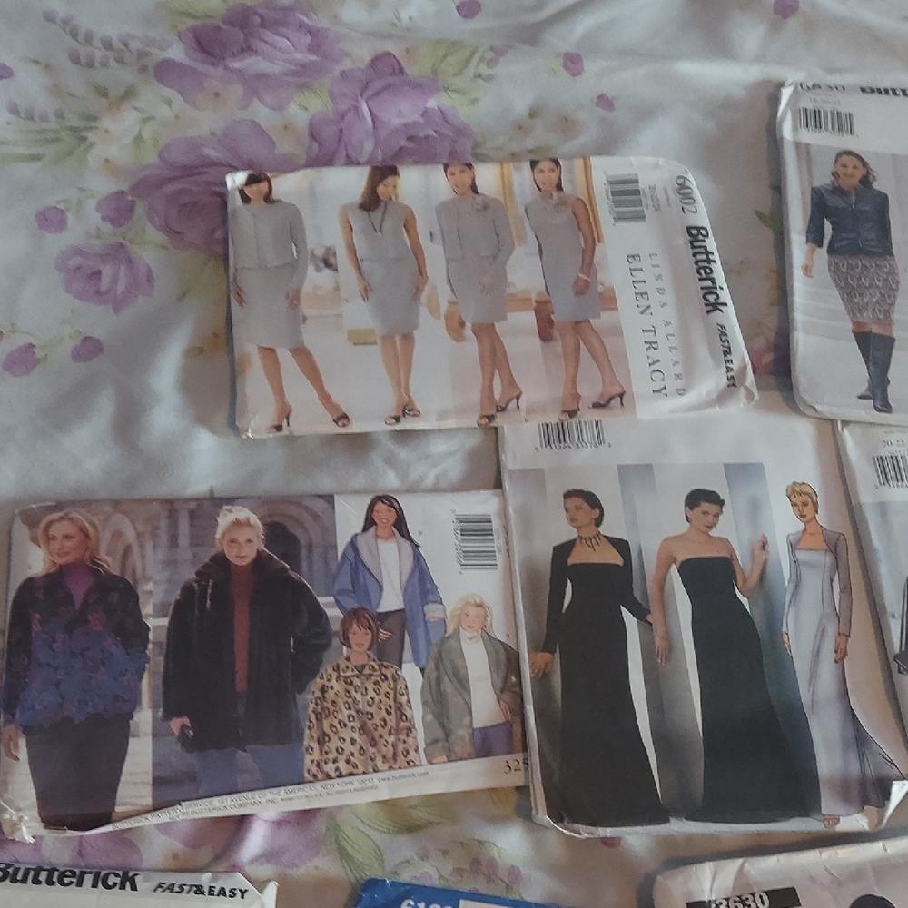 Butterick Vintage Sewing Patterns Collection. #2 - Picture 4 of 11